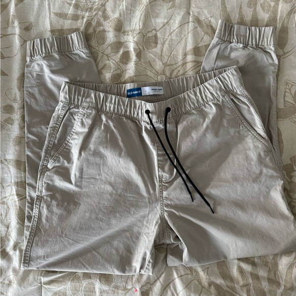 Old Navy Men's Tan/Khaki Jogger Pants - Picture 1 of 6